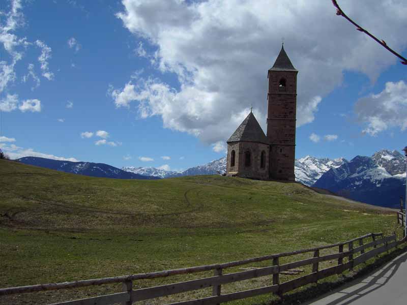 Kirche in Hafling