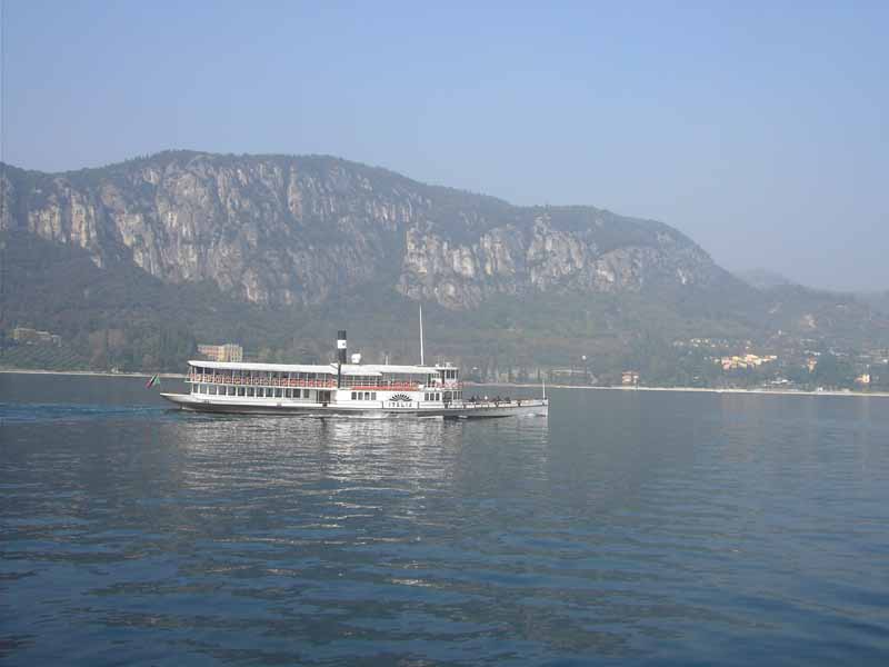 Museumsraddampfer auf dem Gardasee