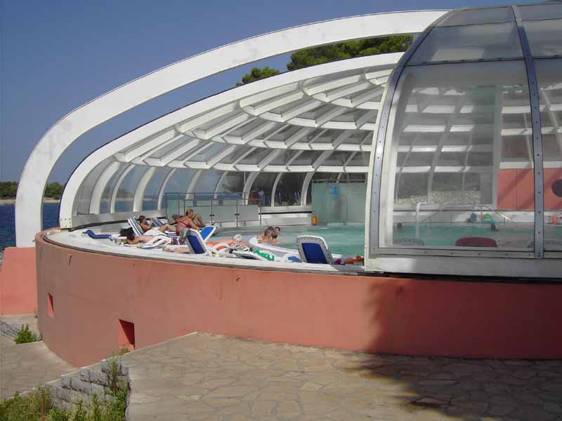 Alternative: der Hotel-Swimmingpool