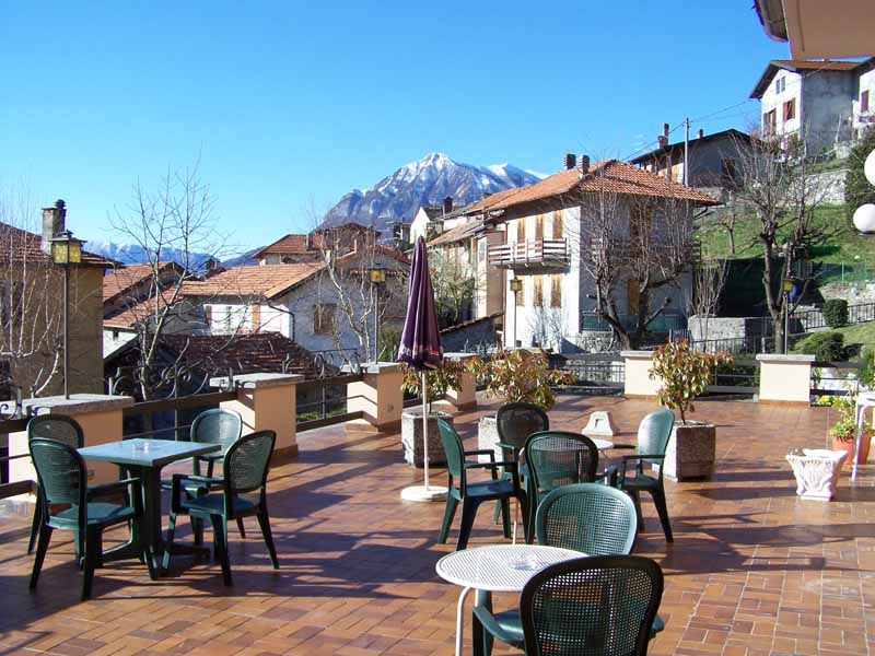 Terrasse unseres Hotels