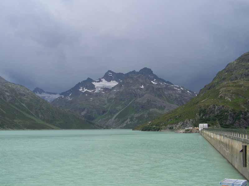 Silvretta-Stausee - bei dem Wetter lassen wir die Wanderung lieber sein