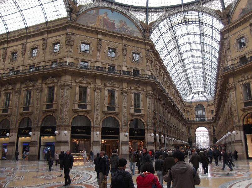 nach Mailand zum shoppen ist hier