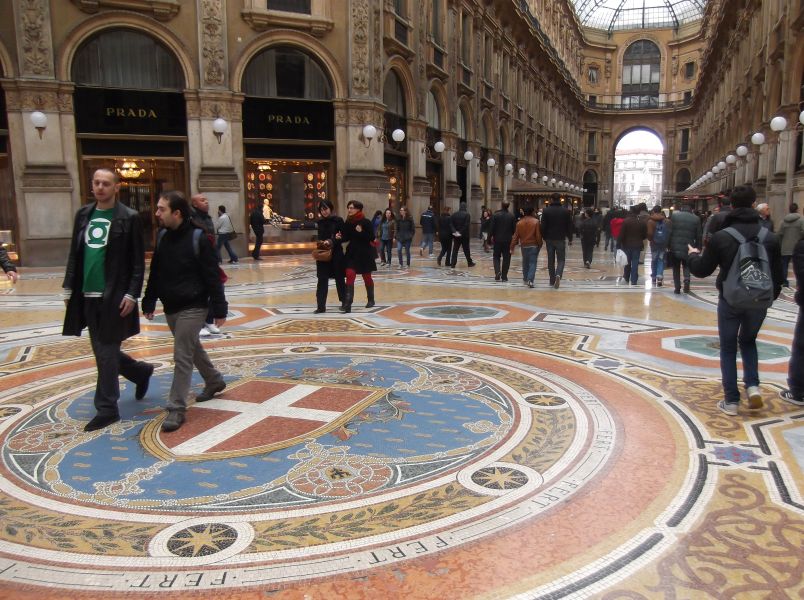 nach Mailand zum shoppen ist hier