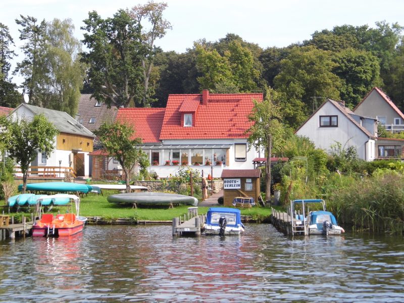 Idylle am Ufer