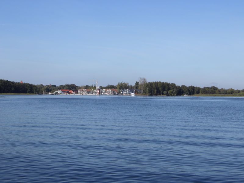 Zufahrt nach Plau am See - neue Marina im Bau